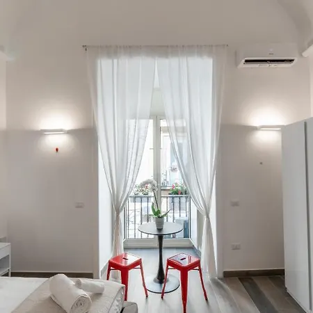 Maison La Nova * Nápoles